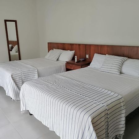 Deluxe Apartments Azure Бакалар Екстер'єр фото